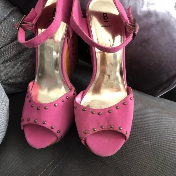 Bakers Wedge Sandals - Picture 5 of 5